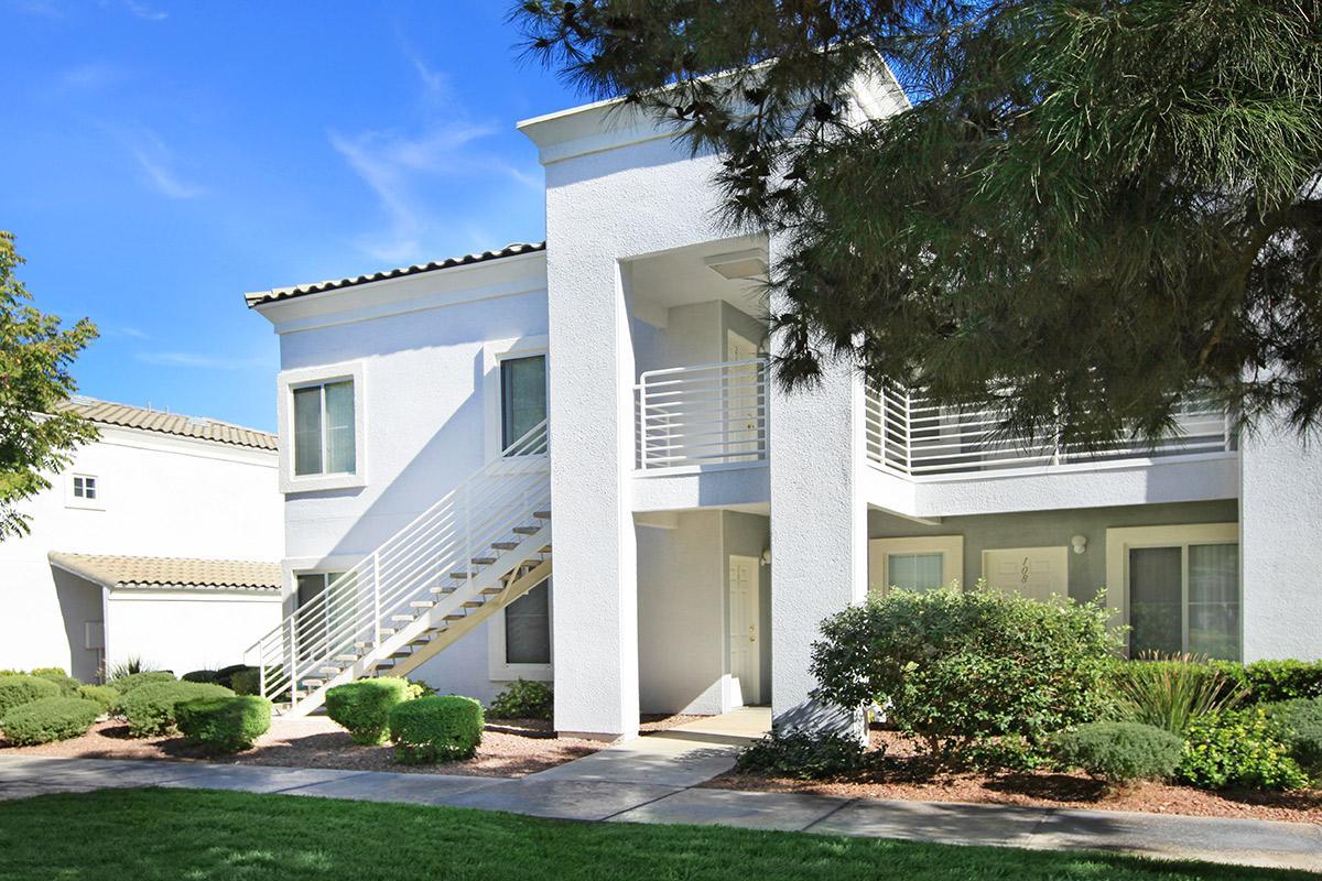 Desert Meadows Image 16