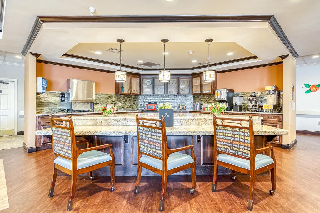 Sierra Blanca - Senior Housing Image 15