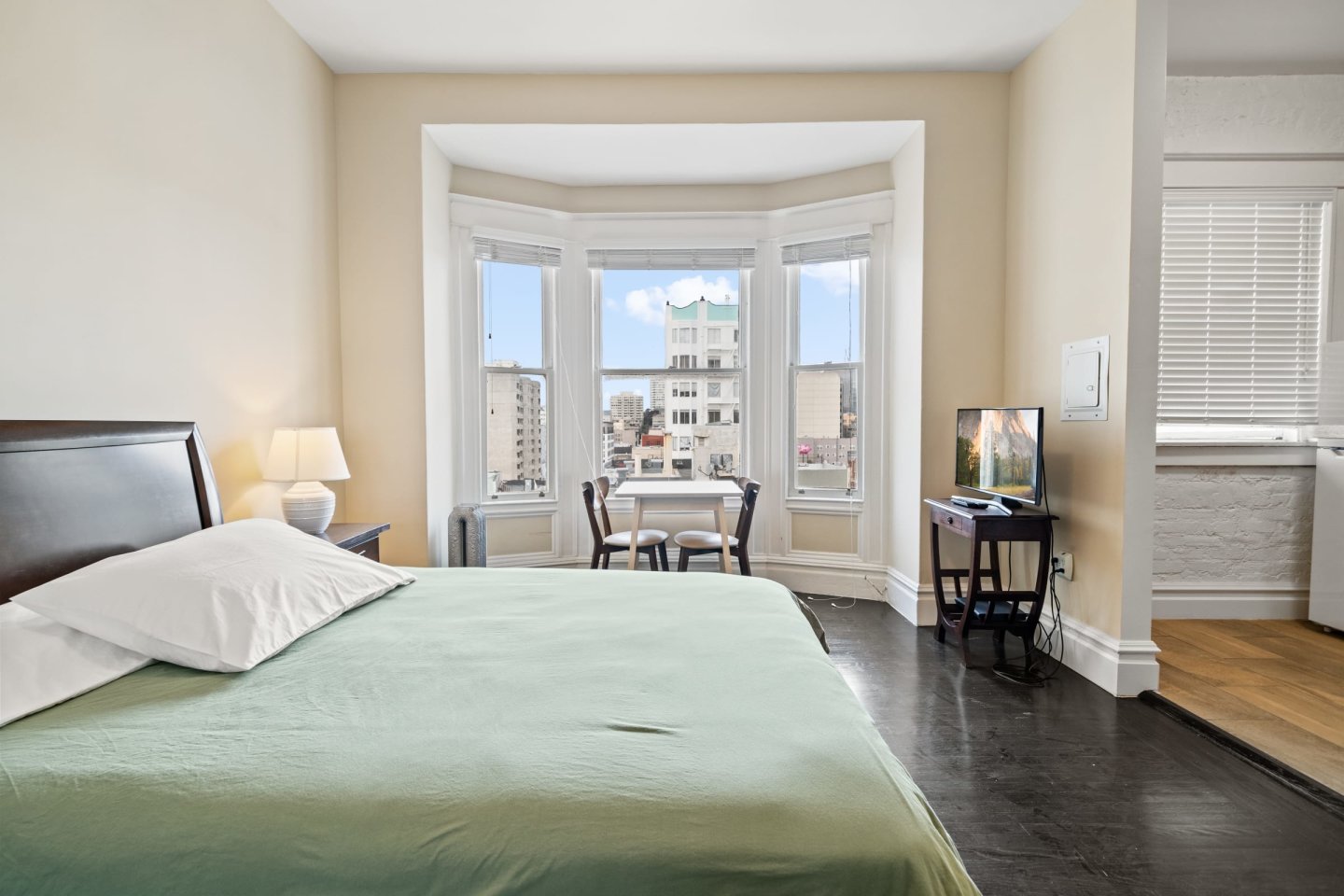 The Cornelia Suites Image 6