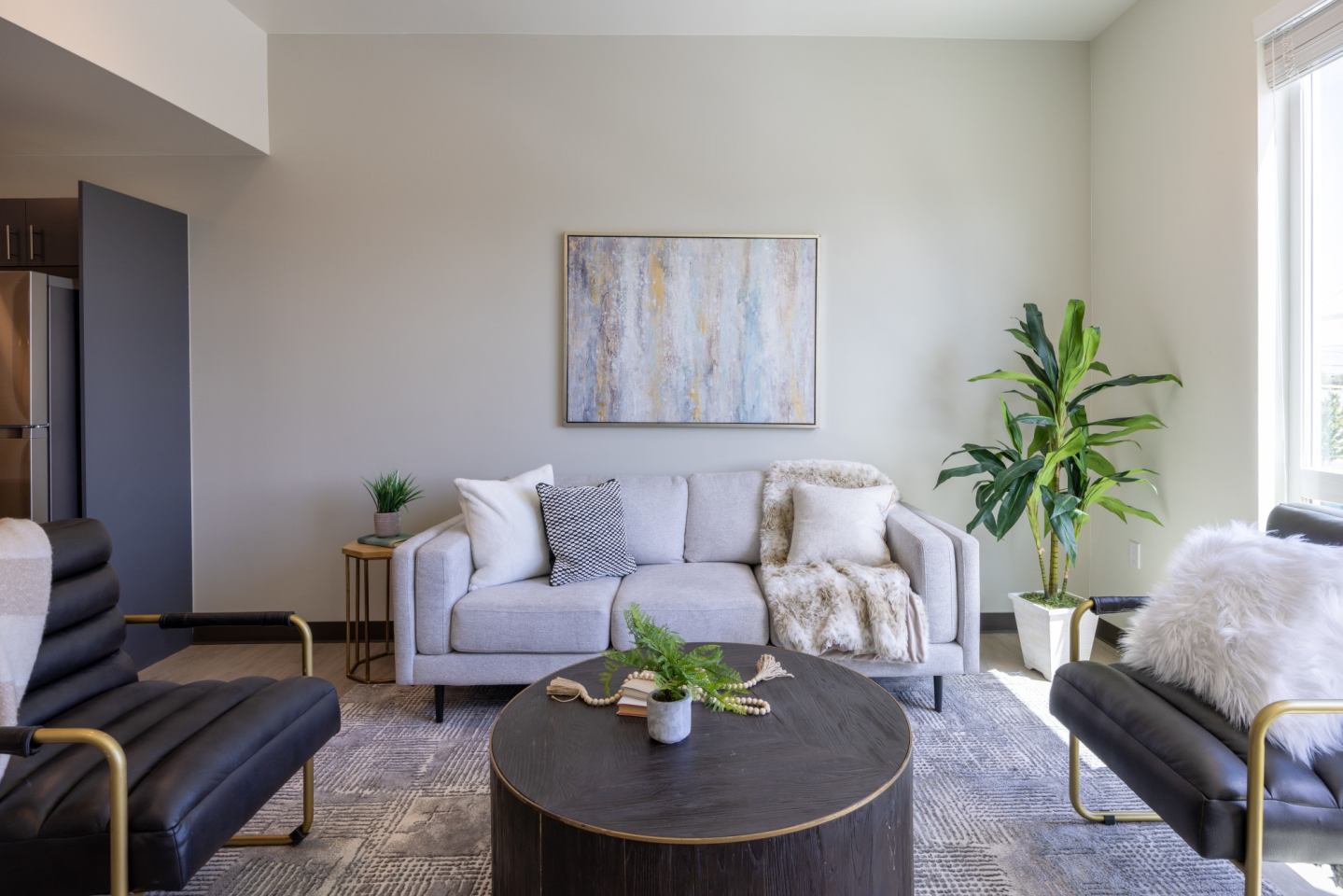 Monterey Place Image 6