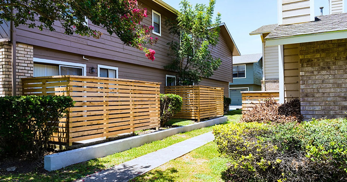 The Camaron Townhomes & Flats Image 55