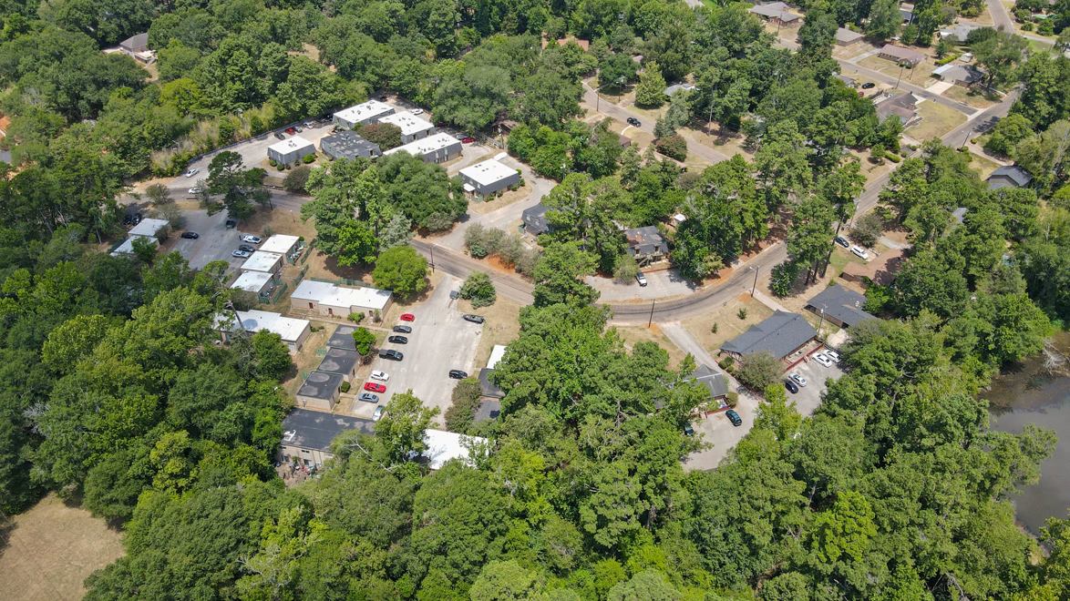 Northeast Hills Apartments Image 32