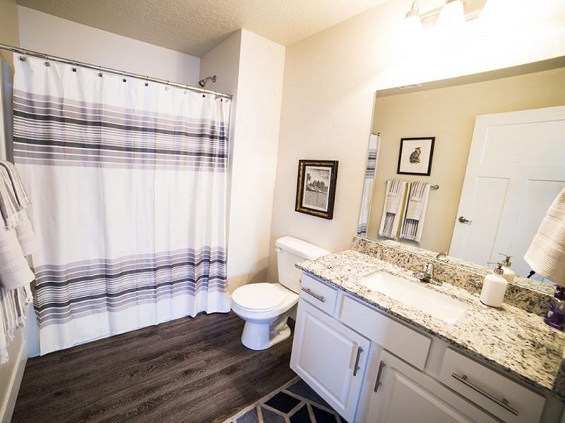 Draper Village Image 14