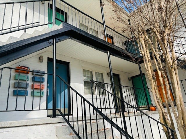 Cambridge House Apartments - Student Housing Image 10
