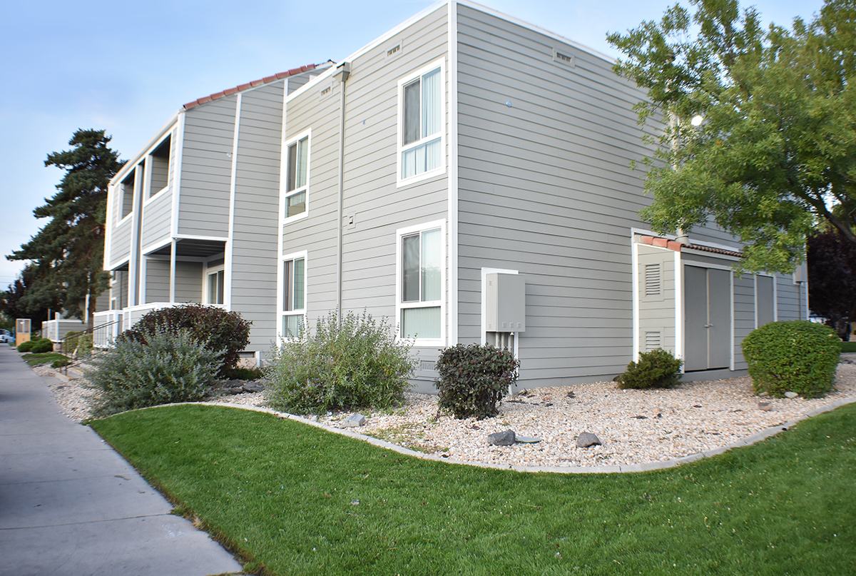 Lakeview Image 25