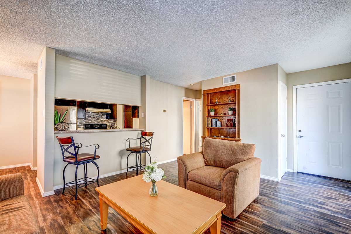OakStone Apartment Homes Image 4