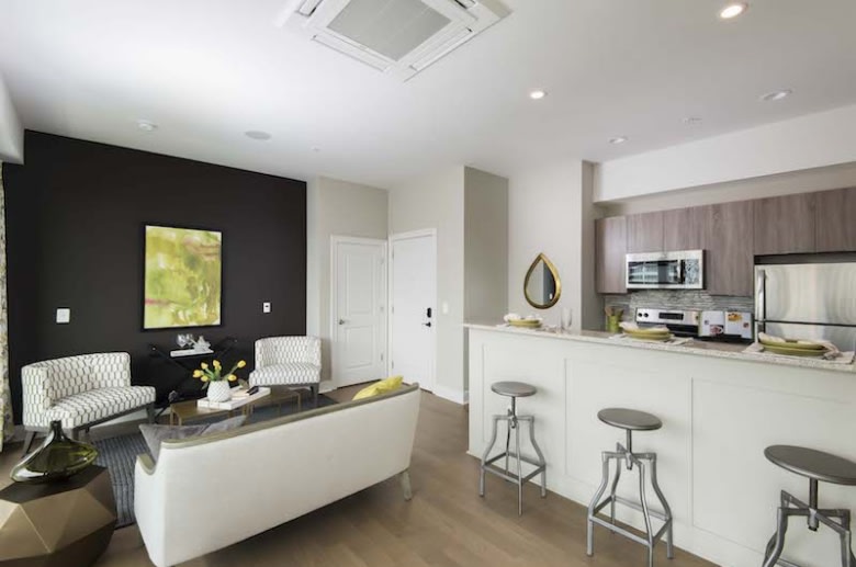 218 Arch Image 4