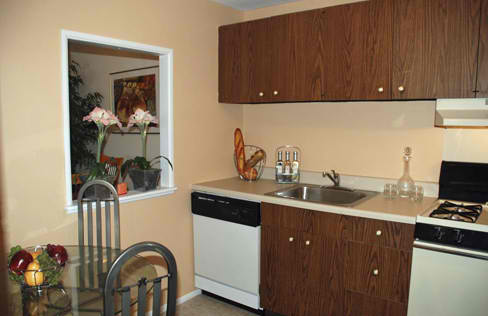 Heatherwood Apartments Image 4