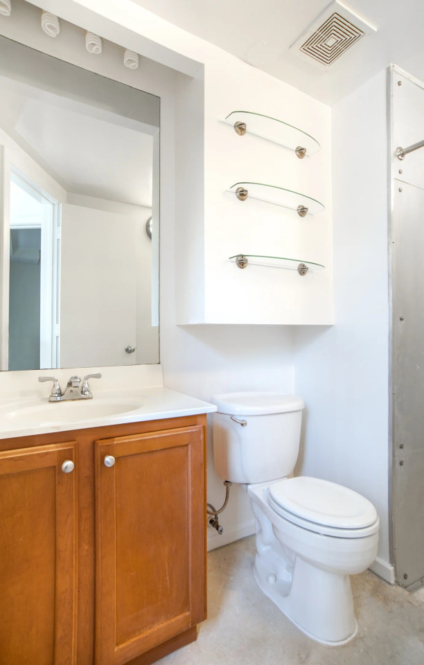 U Street Apartments Image 17