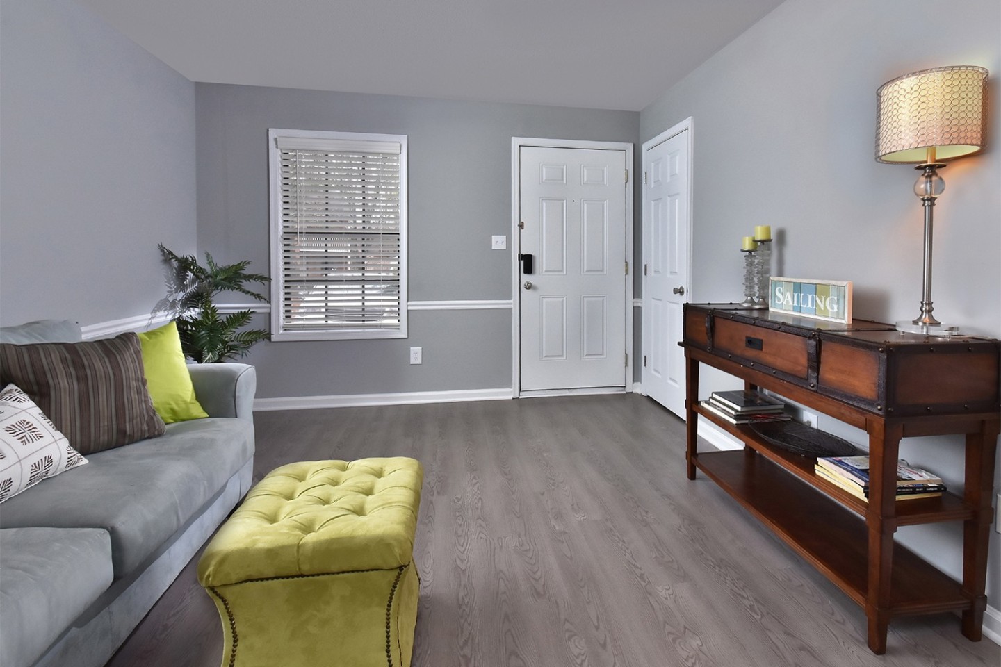 Lindsey Manor Apartments Image 26
