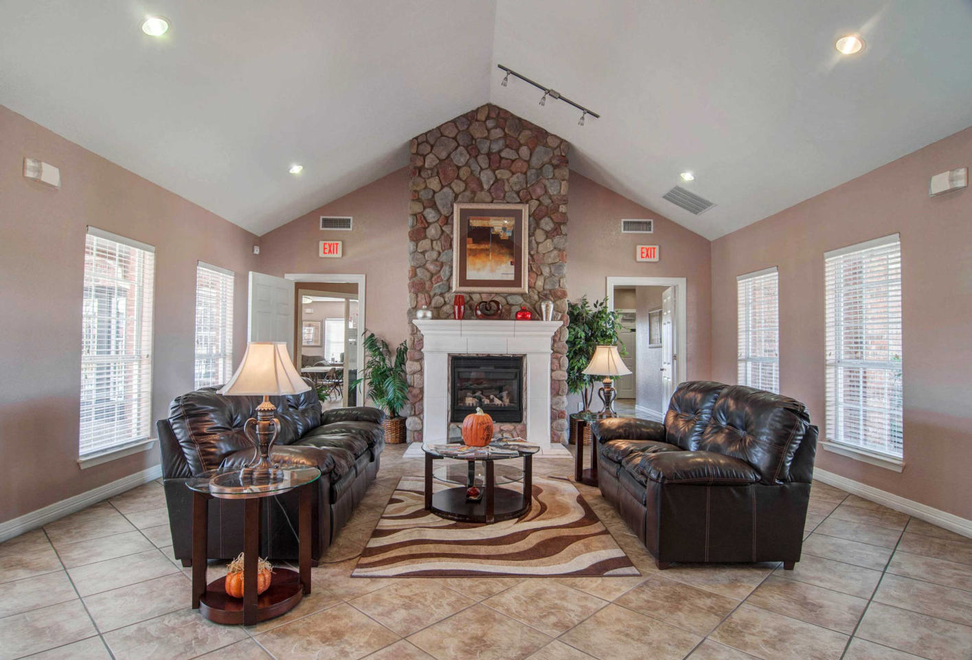 The Meridian Apartments Image 2
