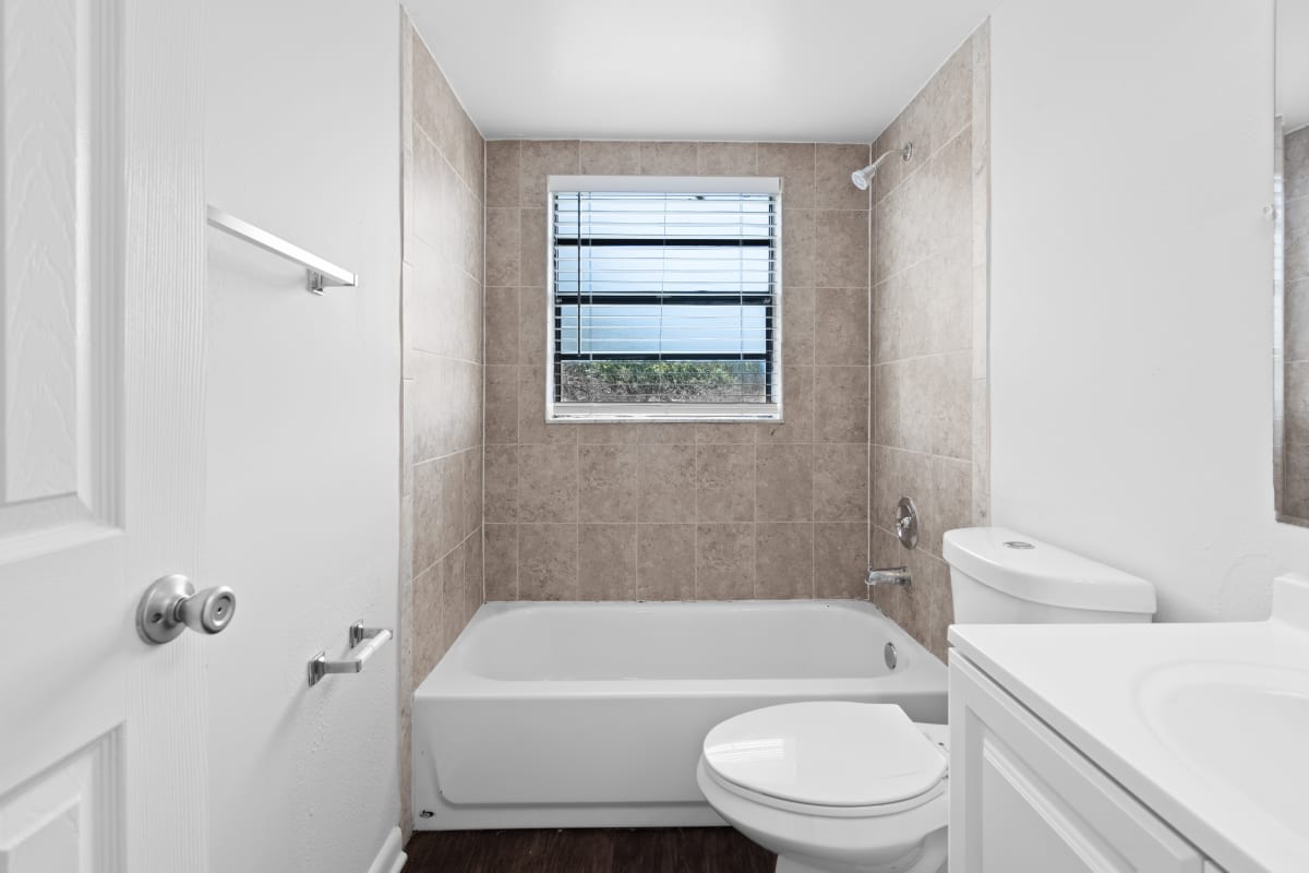 Clarice Court Villas Image 16