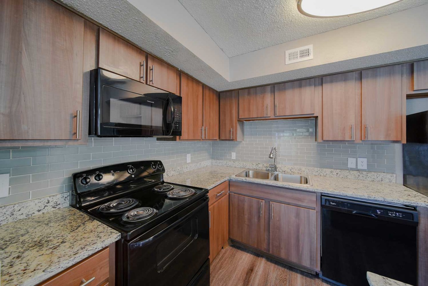 Woodside Lane Apartments Image 55