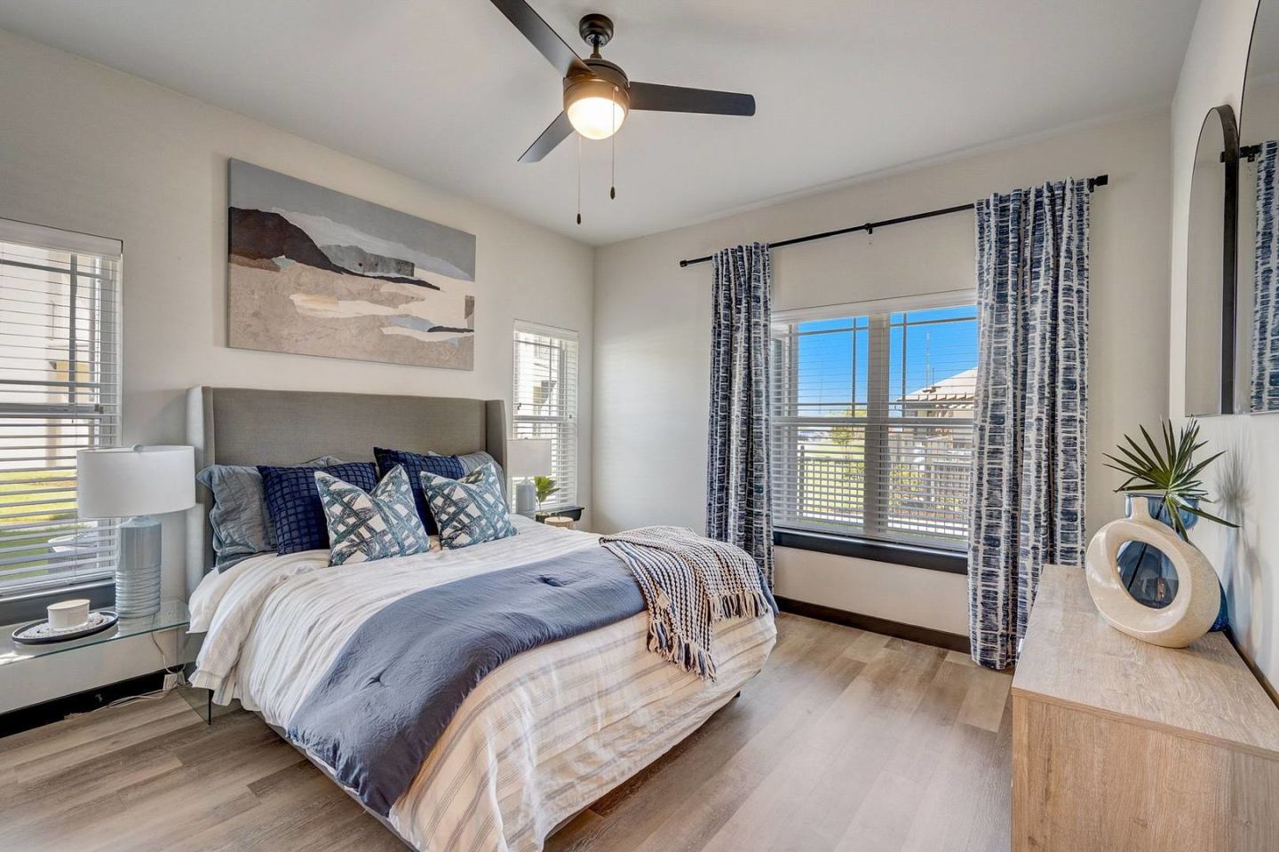 Skyview Flats Image 39