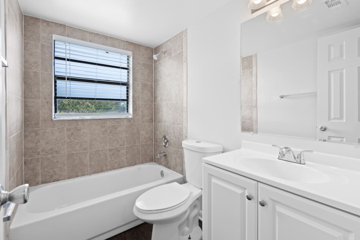 Clarice Court Villas Image 15