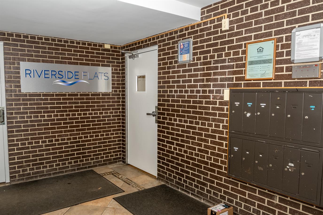 Riverside Flats Image 36