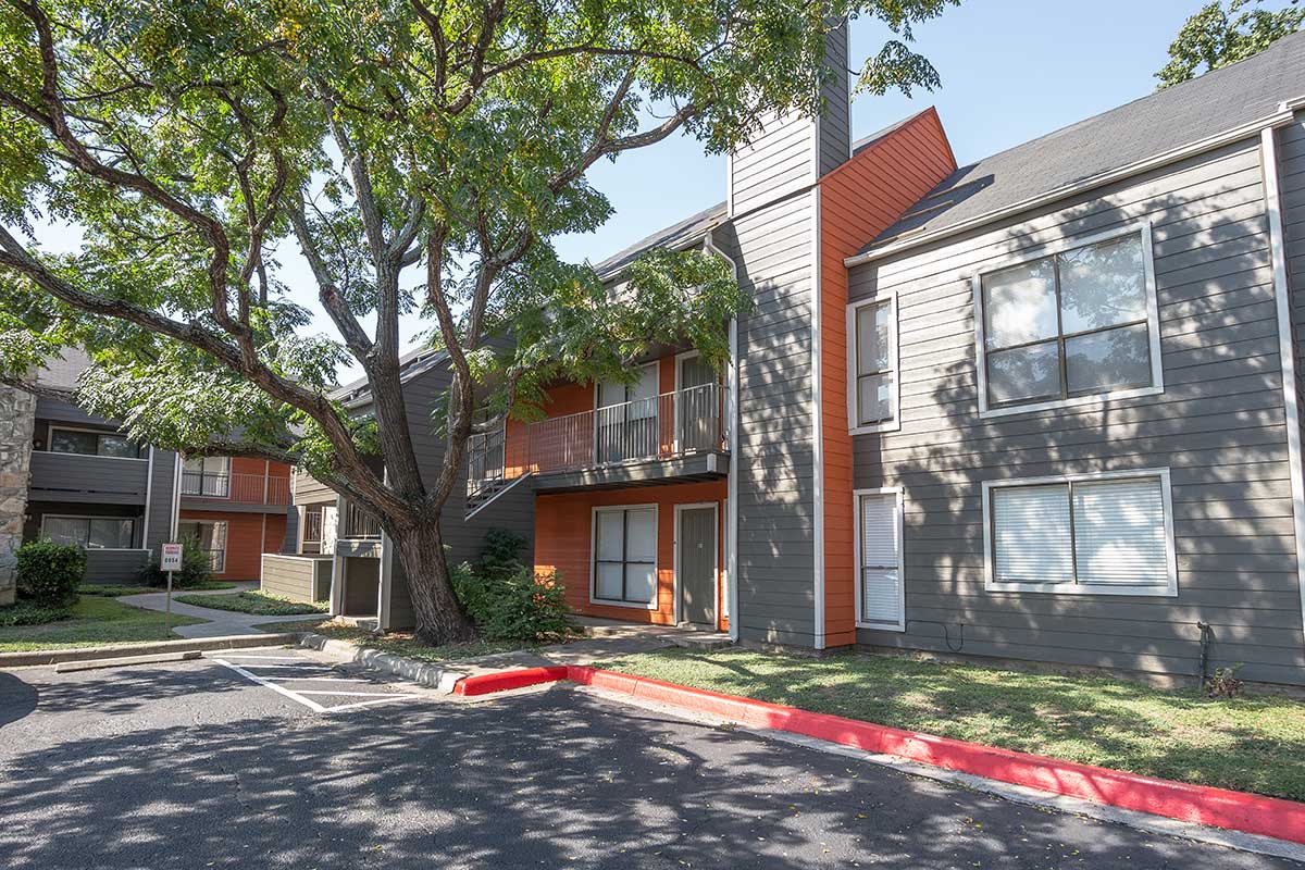 OakStone Apartment Homes Image 18