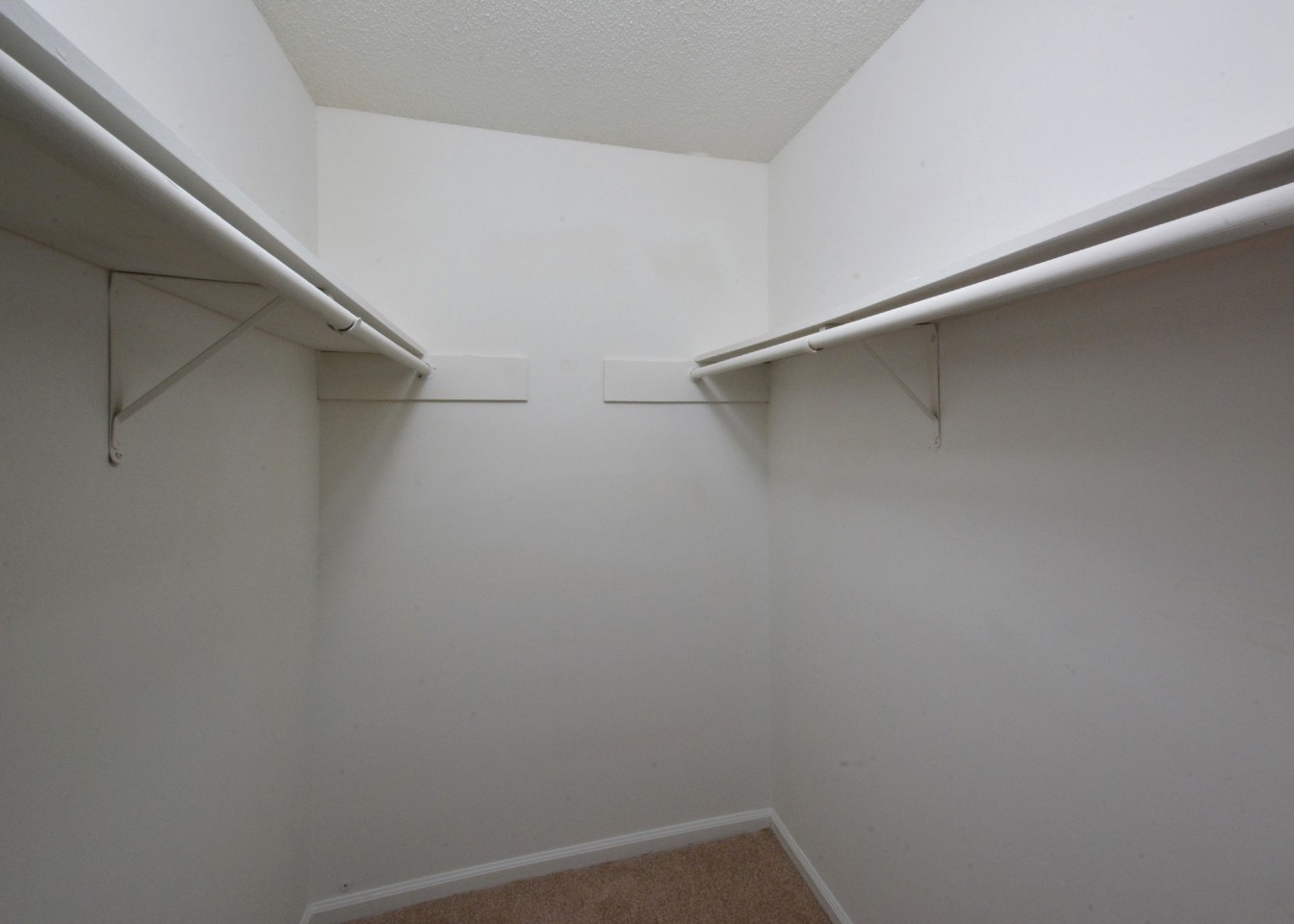 Jamestown Manor Apartments Image 13