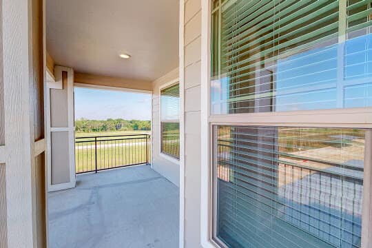 Residence at Oakmont Apartments Image 13