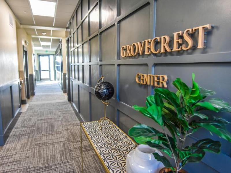 Grovecrest Center - Senior Living Image 8