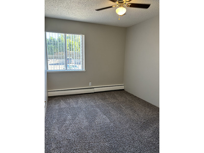 Airlan Arms Apartments Image 1