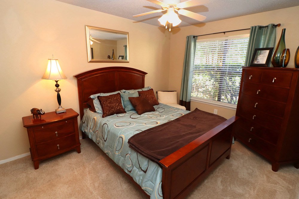 Sommerset Apartments Image 10