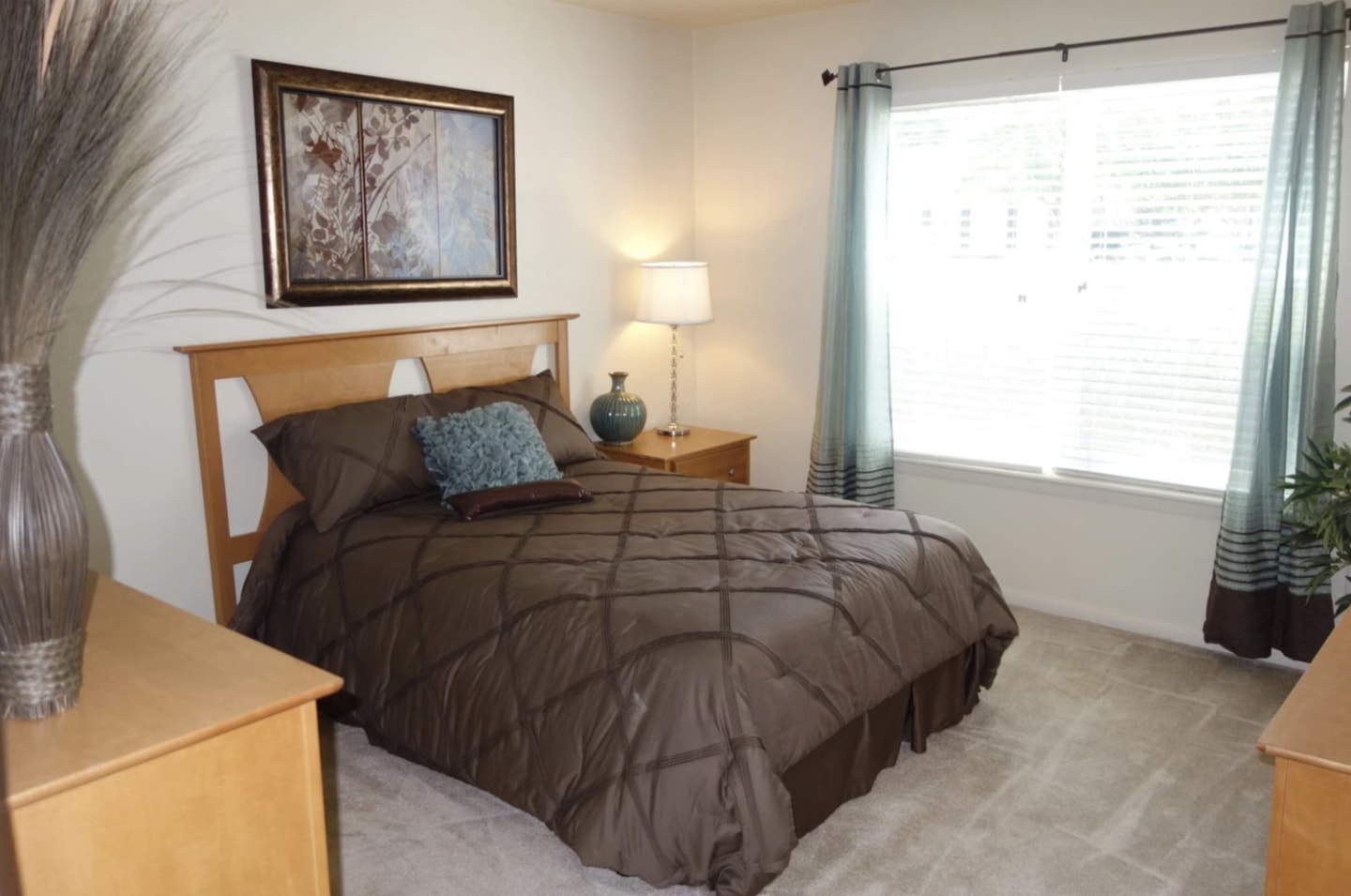 One Central Apartment Homes Image 13