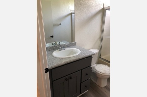 6510 La Mirada Ave Image 8