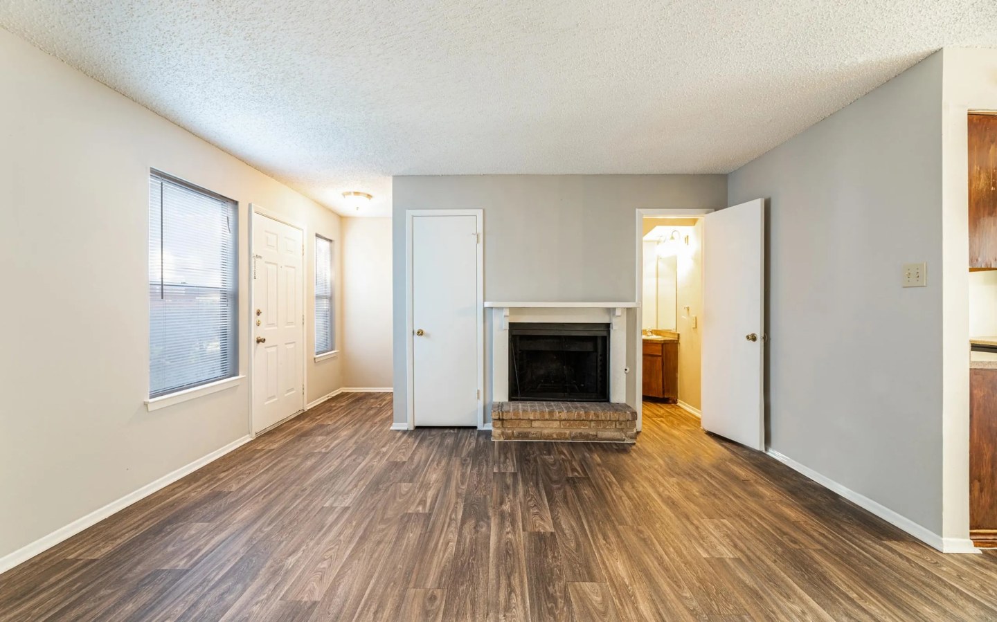 The Camaron Townhomes & Flats Image 69