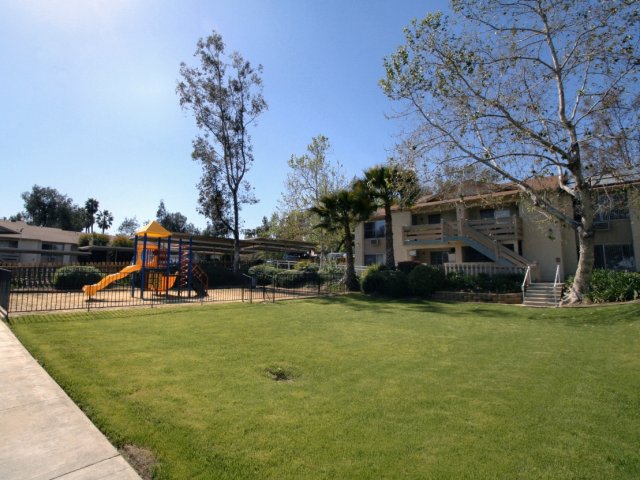 Lincoln Heights Image 14