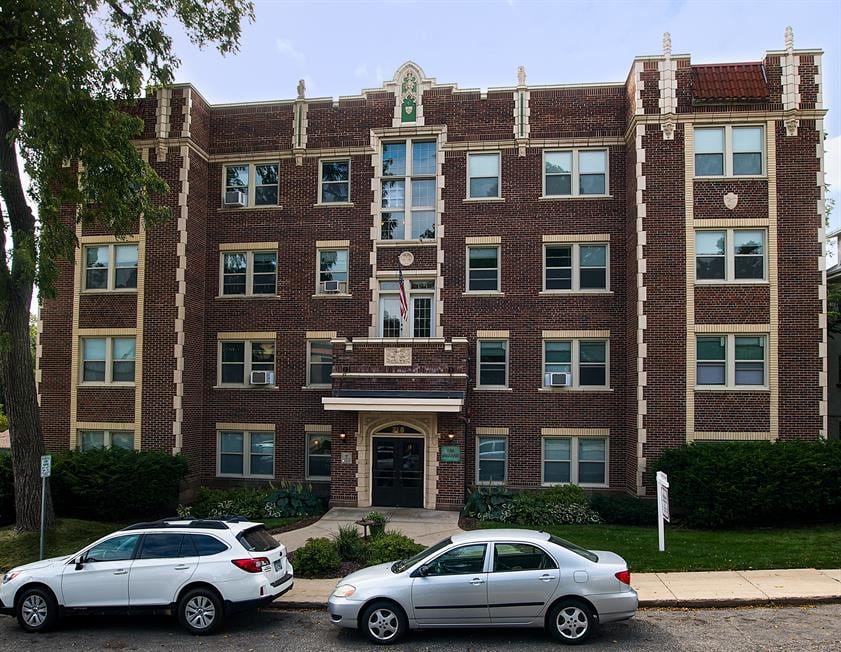 Hillside Apartments Image 18