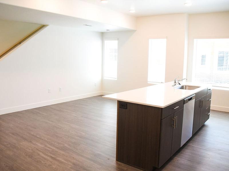North Pointe Townhomes Image 10