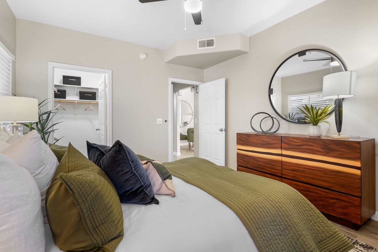 The Residences at Palm Valley Image 15