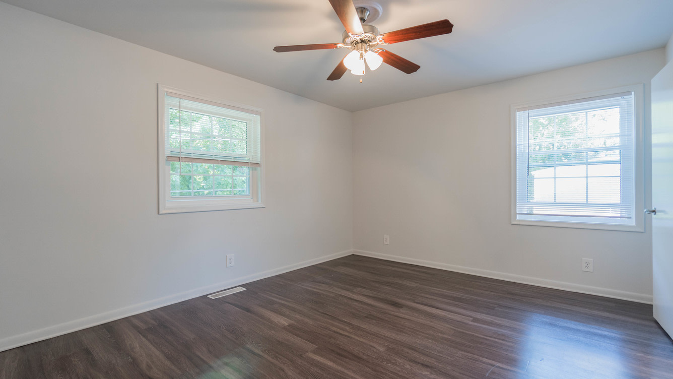 Townhouses of Chesterfield II Image 17