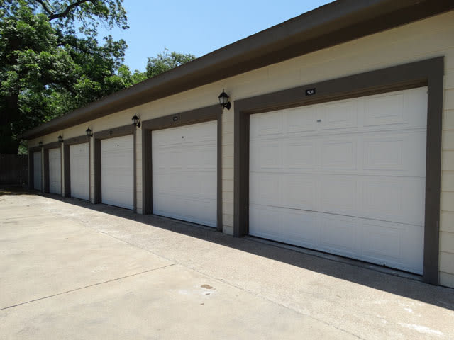Reese Court Villas Image 32