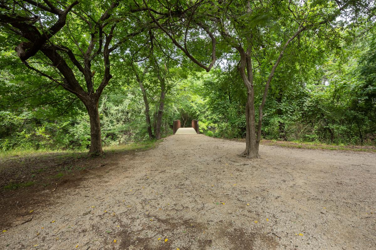 Village Green of Bear Creek Apartments Image 37
