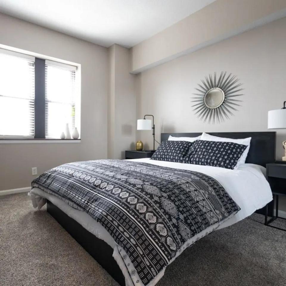 Marott Apartments Image 3