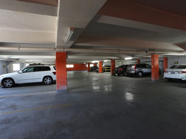 Yugo Salt Lake City Landing Image 21