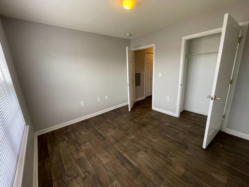 The Landings & Villas of Hickory Image 12
