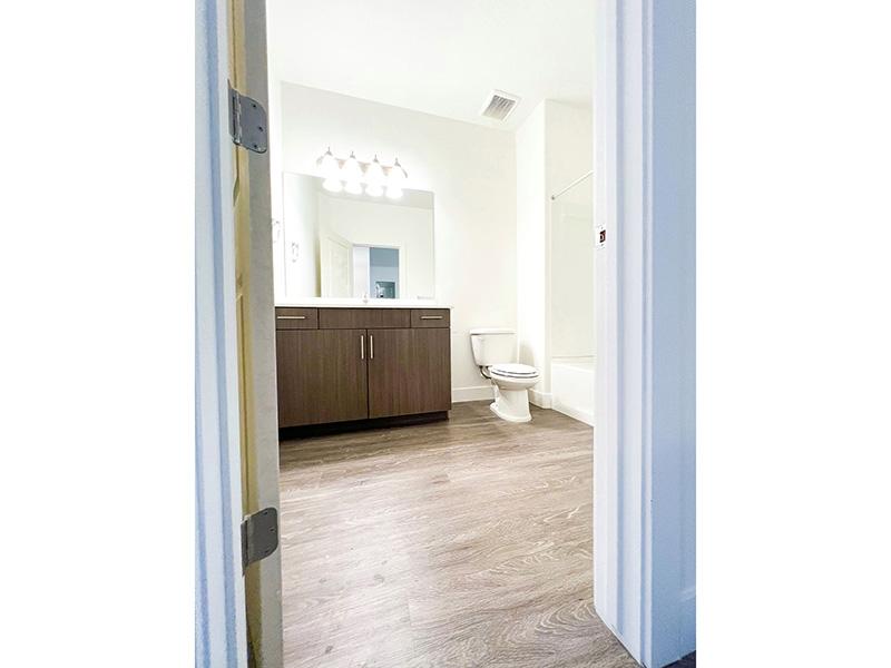 North Pointe Townhomes Image 32