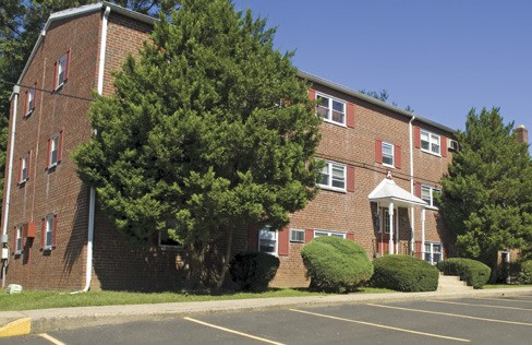 Hickory Hills Apartments Image 14