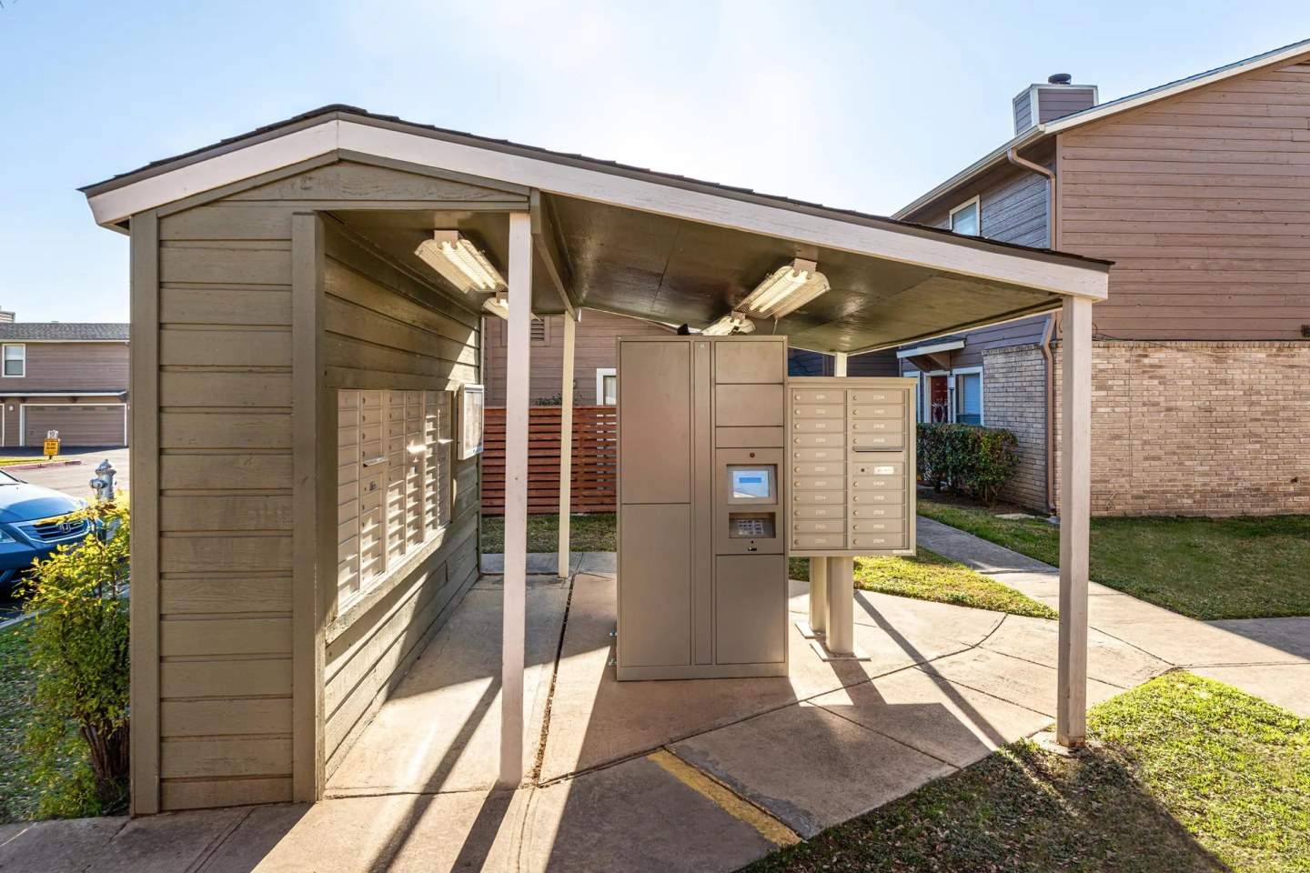 The Camaron Townhomes & Flats Image 18