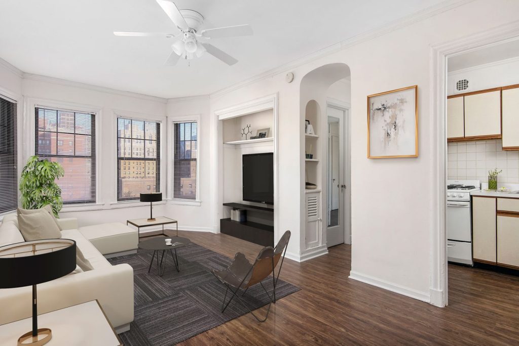 515 West Briar Image 2