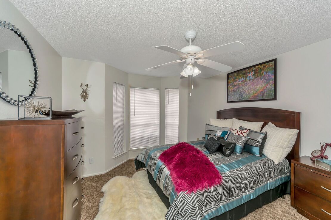 Centerpoint Apartments Image 16