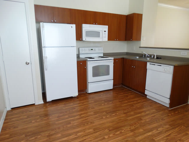 Reese Court Villas Image 2