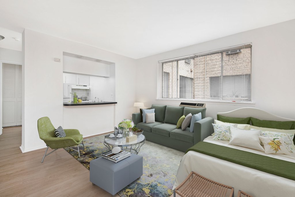 537 West Melrose Image 8