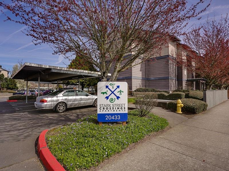 Stark Street Crossings Image 21