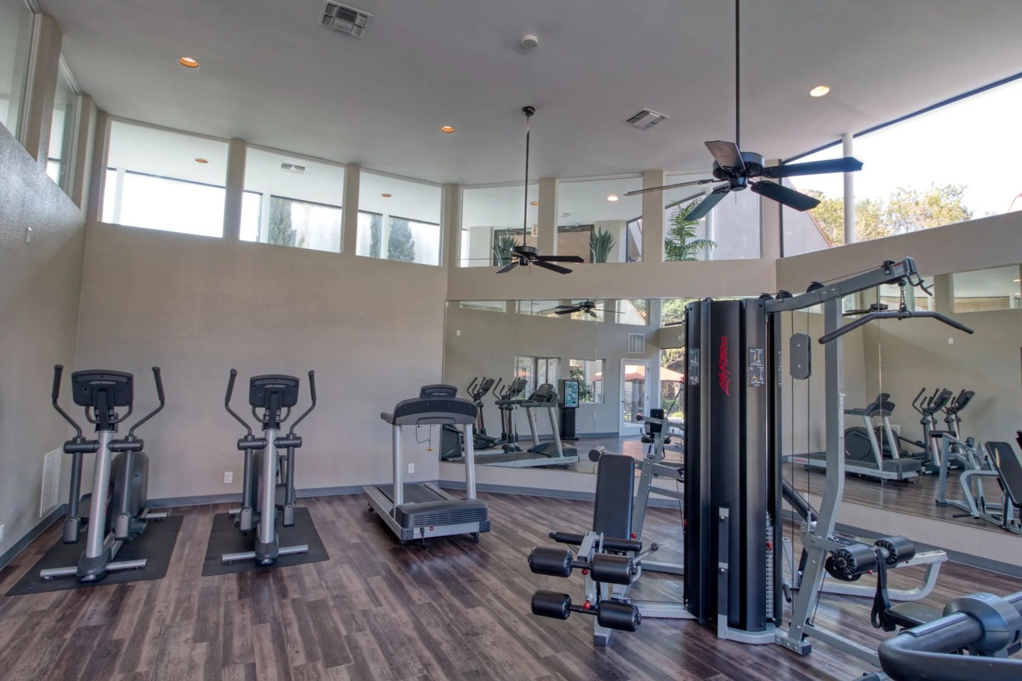 4000 Horizon Hill Image 28