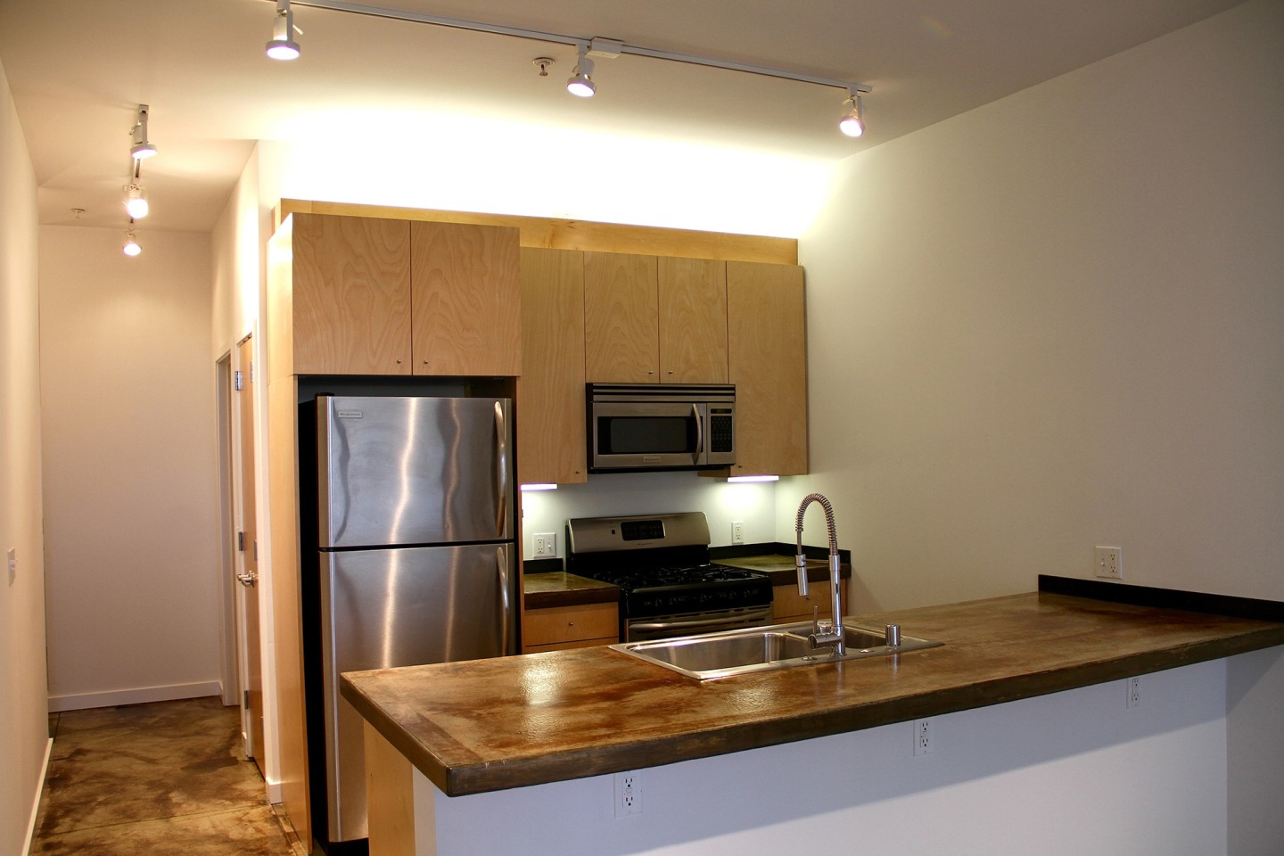 Glasdore Lofts Image 1