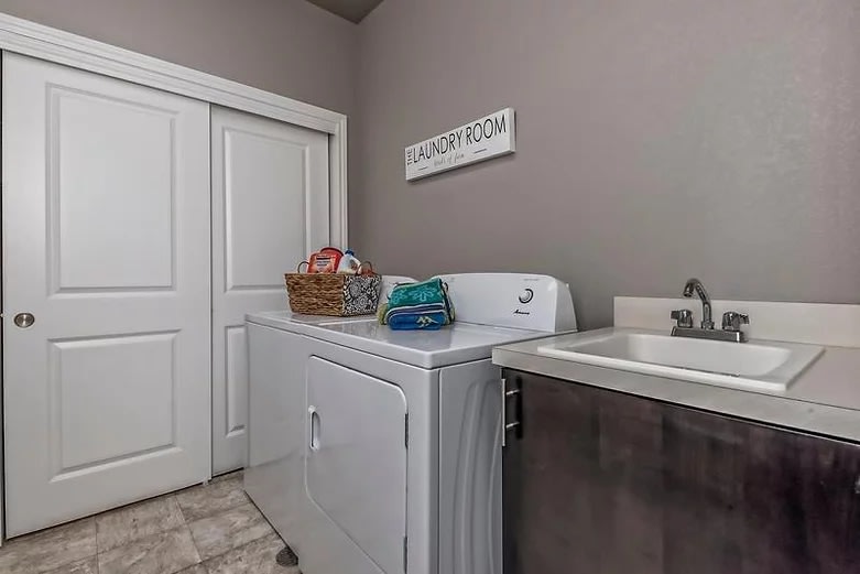 Willow Point Townhomes Image 13